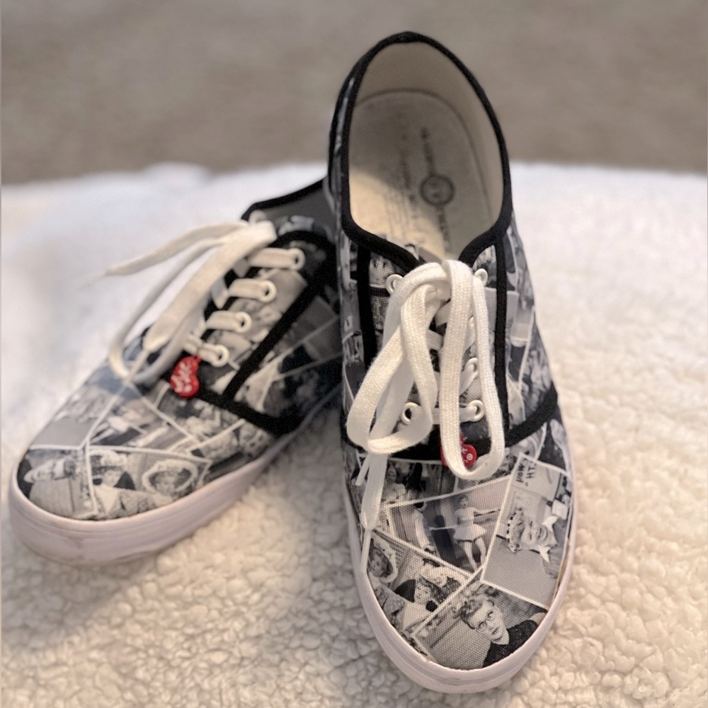 I Love Lucy Bradford Exchange Sneakers
